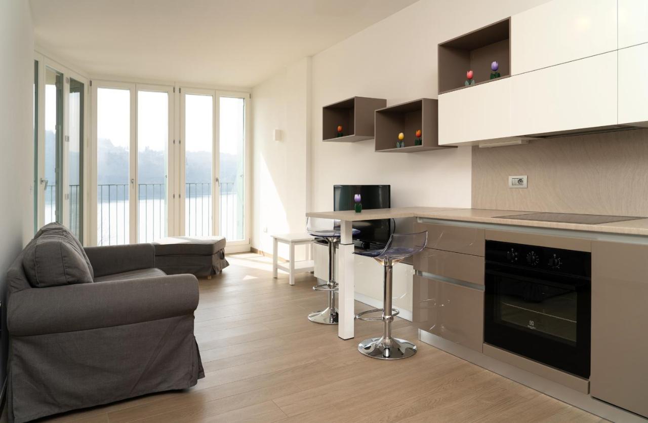 Serviced Apartments By Hotel De Charme Laveno-Mombello Esterno foto