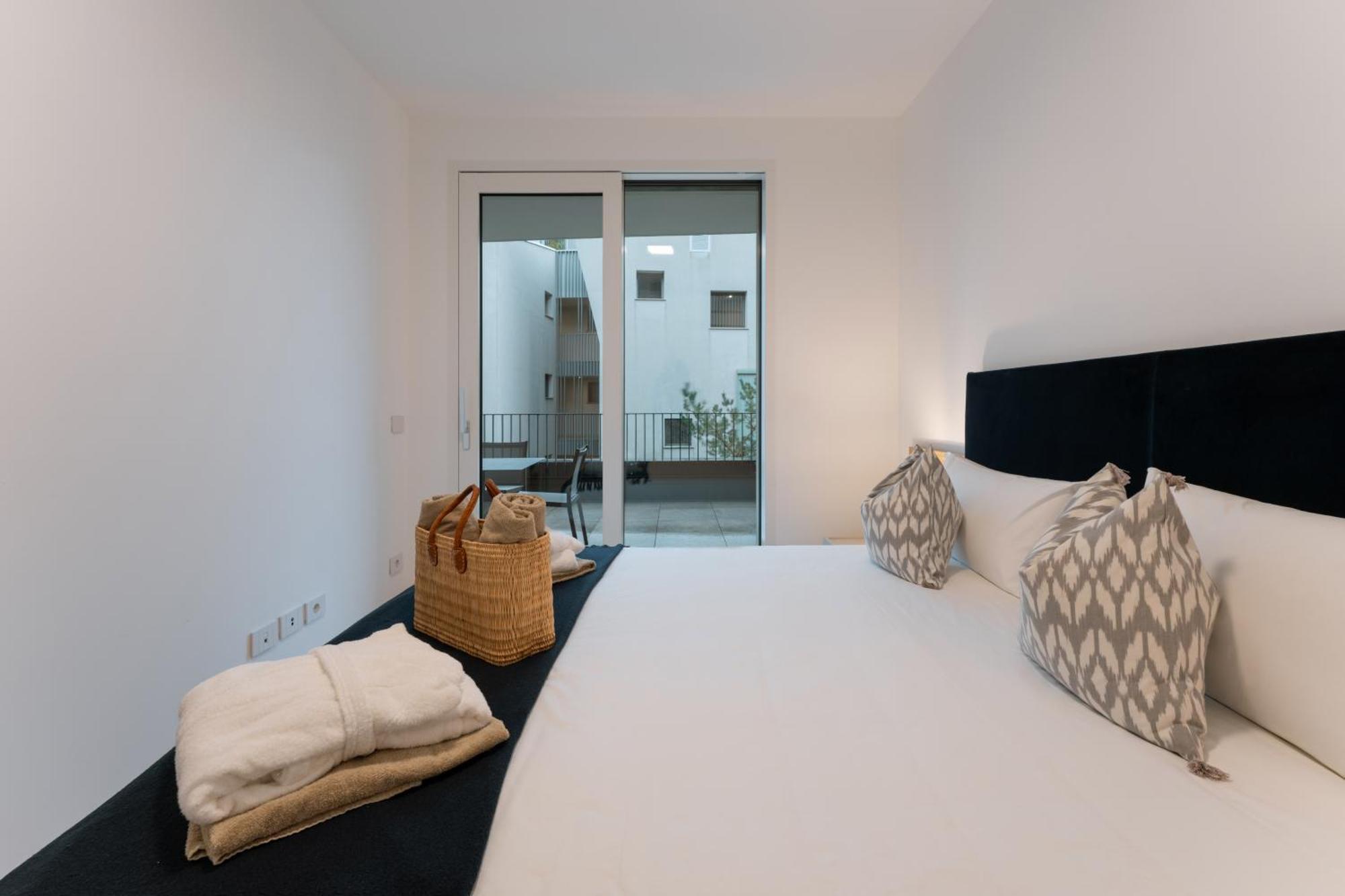 Serviced Apartments By Hotel De Charme Laveno-Mombello Esterno foto