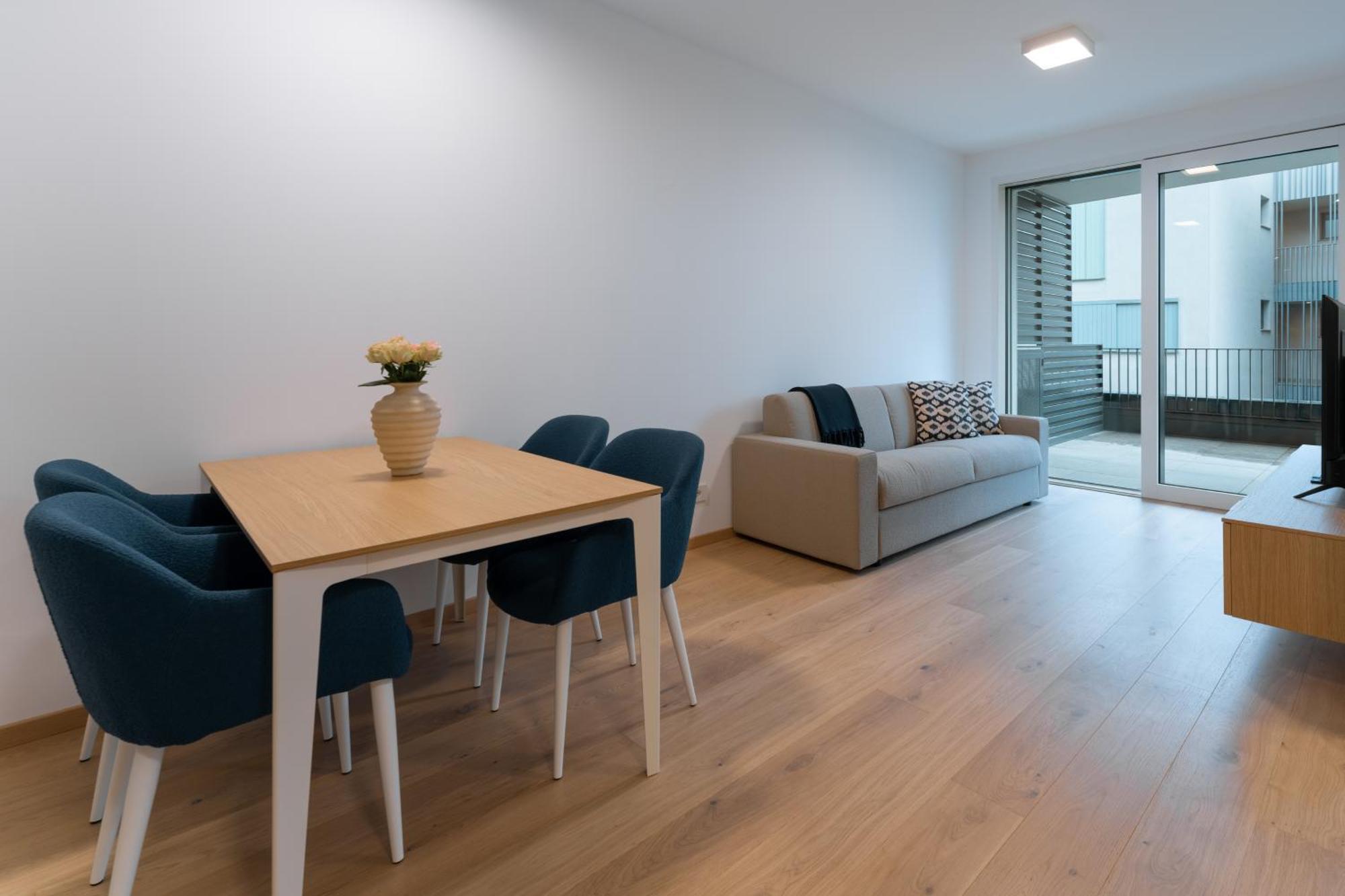Serviced Apartments By Hotel De Charme Laveno-Mombello Esterno foto
