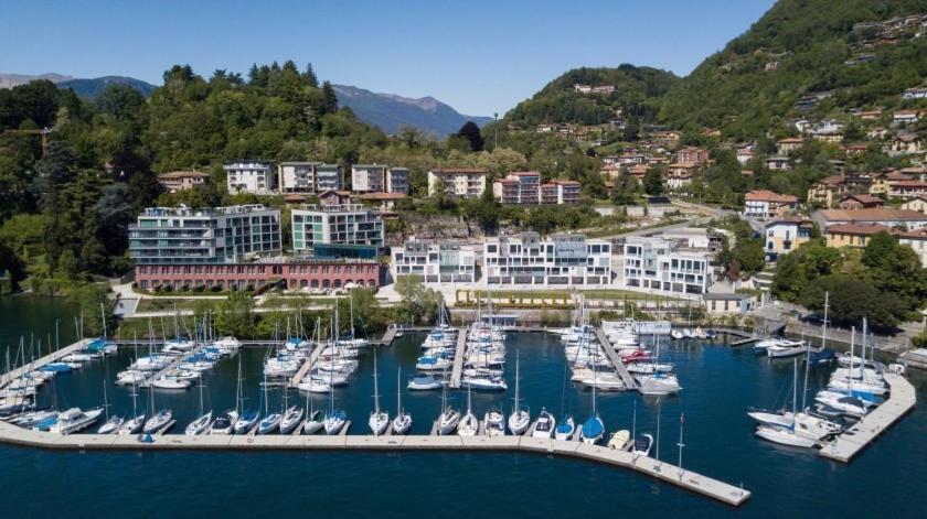 Serviced Apartments By Hotel De Charme Laveno-Mombello Esterno foto