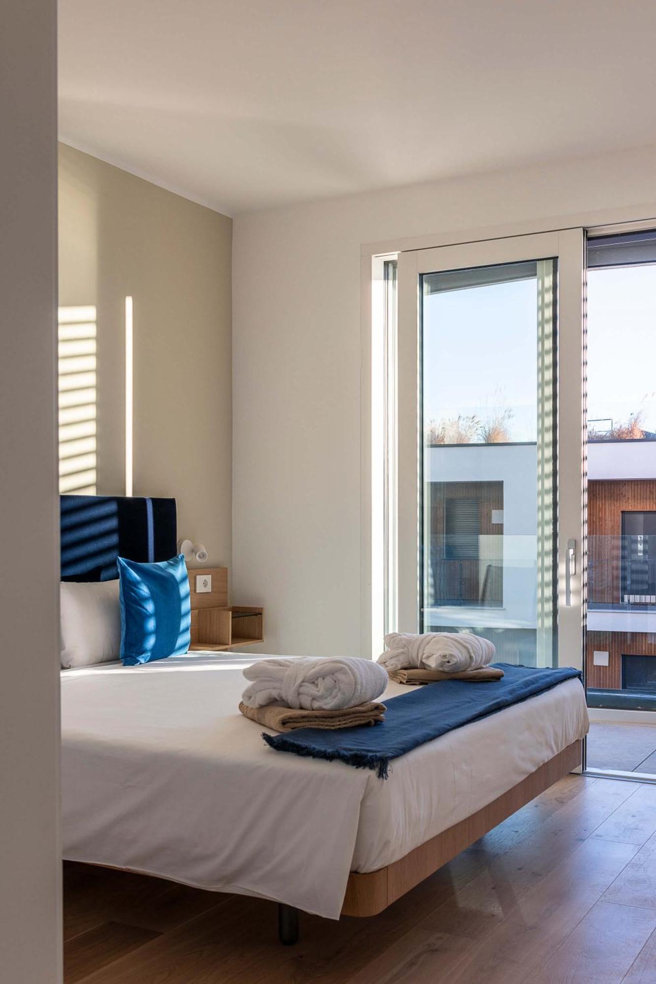 Serviced Apartments By Hotel De Charme Laveno-Mombello Esterno foto